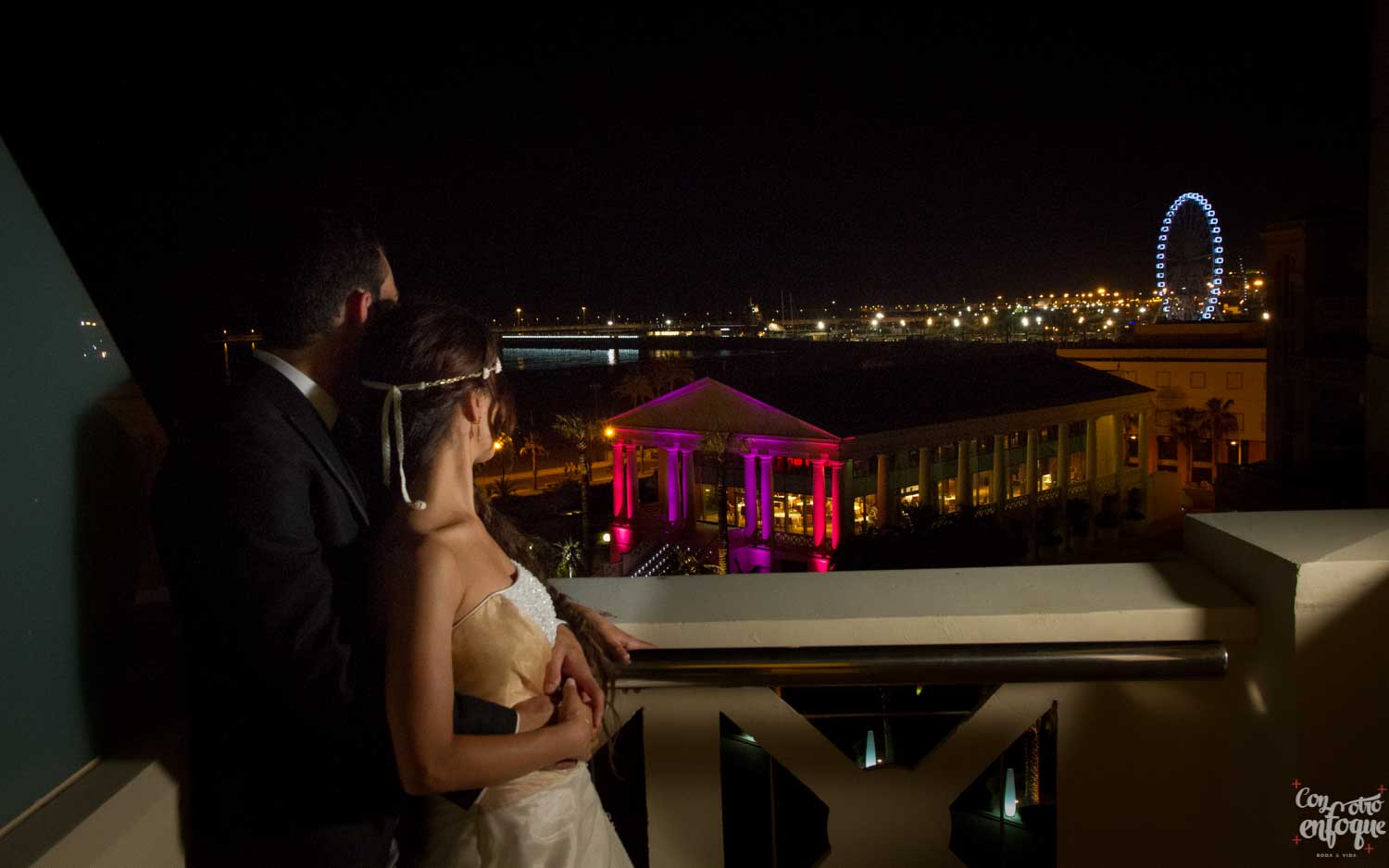 boda en las arenas. vista desde el hotel las arenas. suite nupcial. Fotógrafos de boda en Valencia