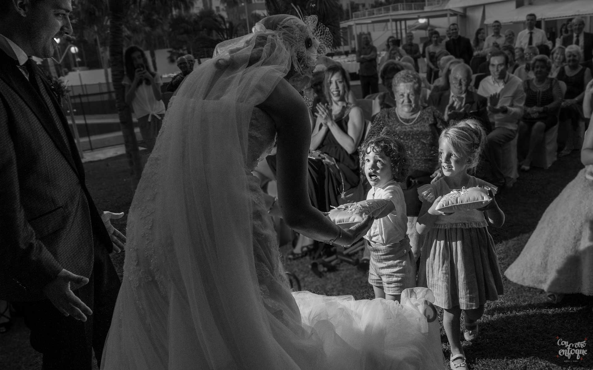 Fotógrafos de boda en Valencia. Boda civil en Valencia